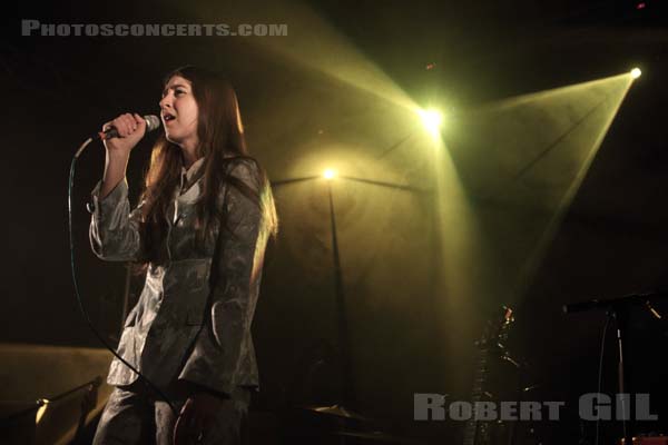 WEYES BLOOD - 2017-04-11 - PARIS - Point Ephemere - Natalie Mering